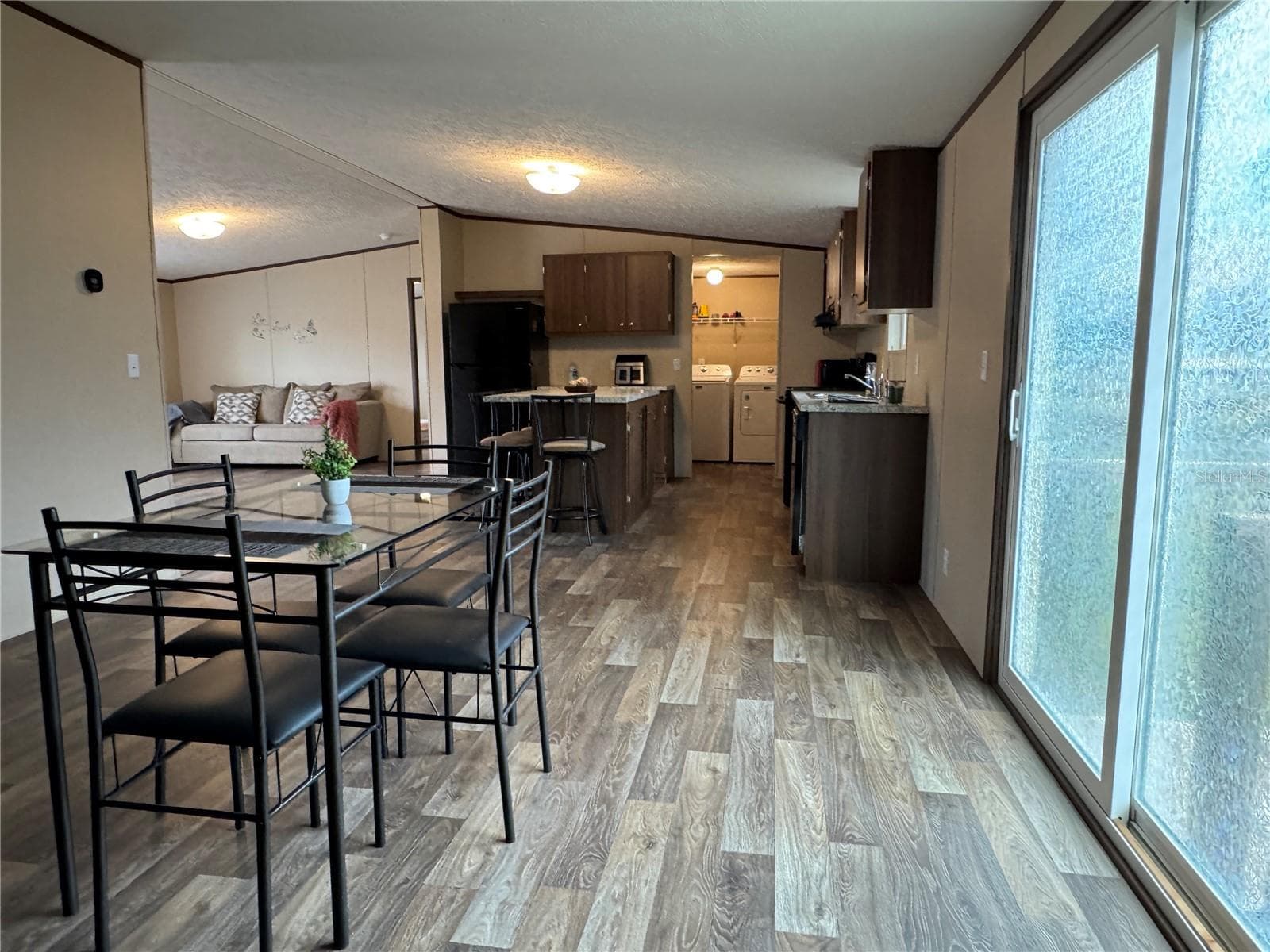 Manufactured Home at 18472 SE 58TH PL, OCKLAWAHA, photo 12 of 37