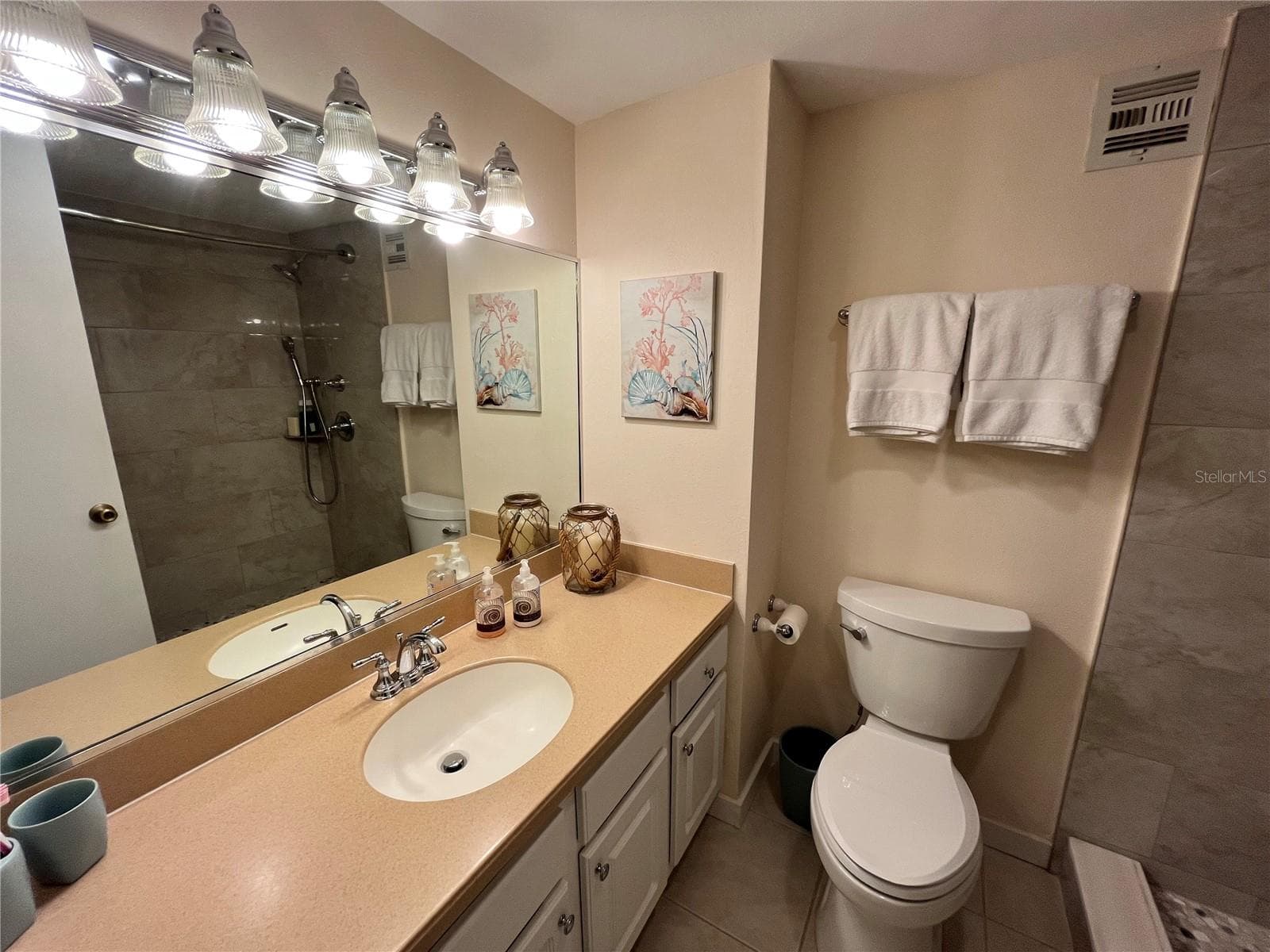 Condominium at 880 MANDALAY AVE #S806, CLEARWATER BEACH, photo 22 of 61