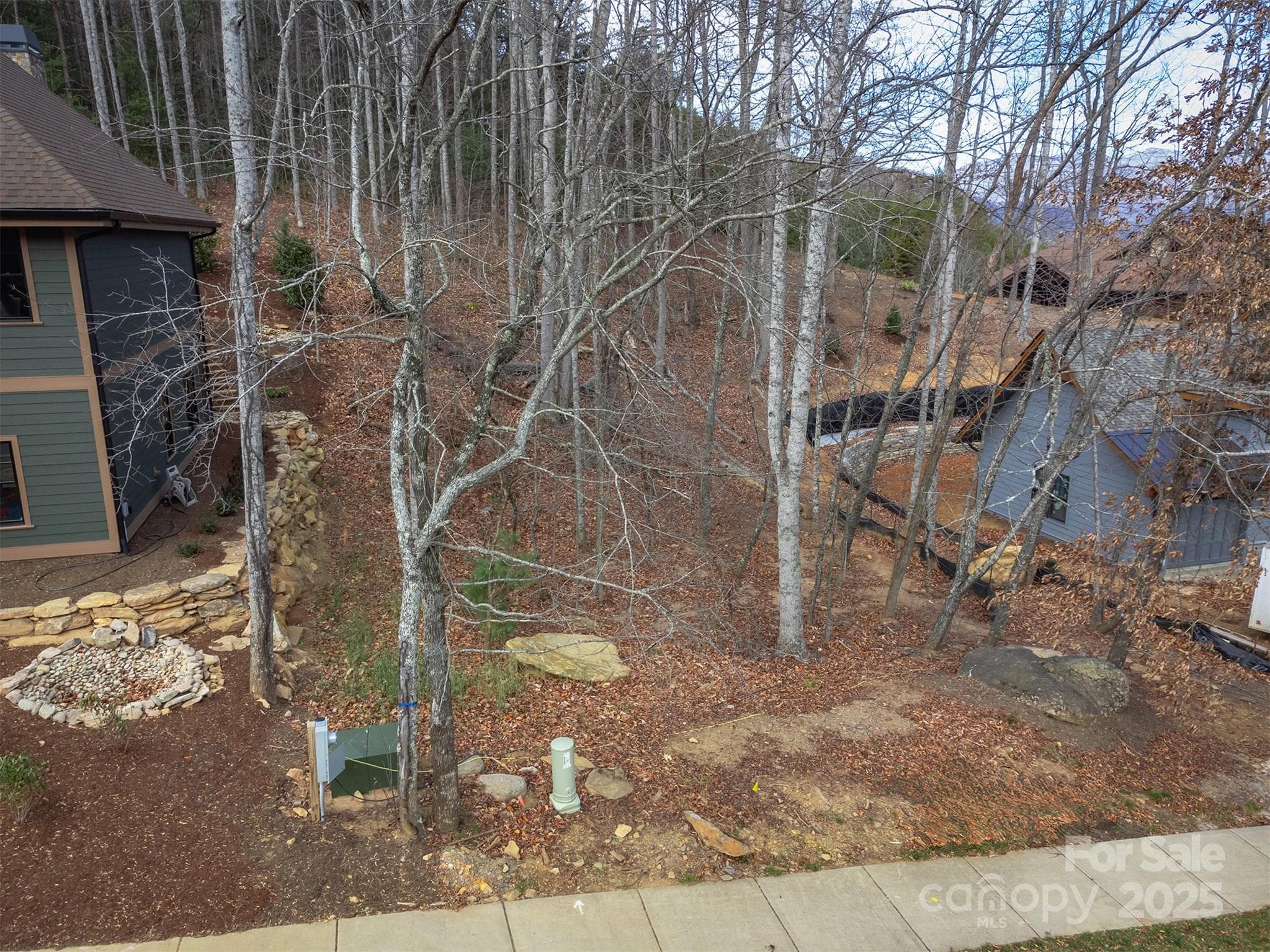 Lot at Black Mountain, photo 15 of 37