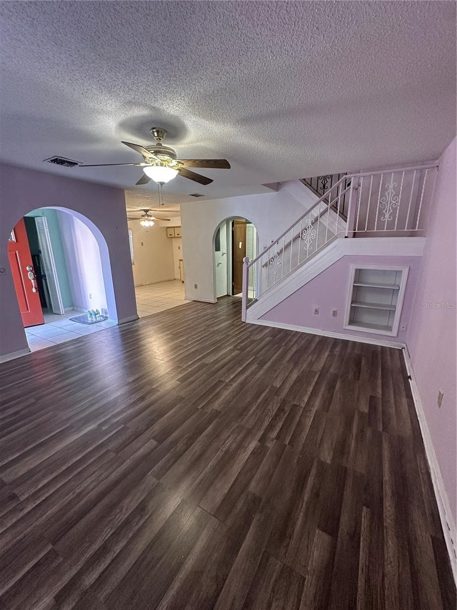 Townhouse at 2016 OAK MEADOW CIR, SOUTH DAYTONA, photo 6 of 28