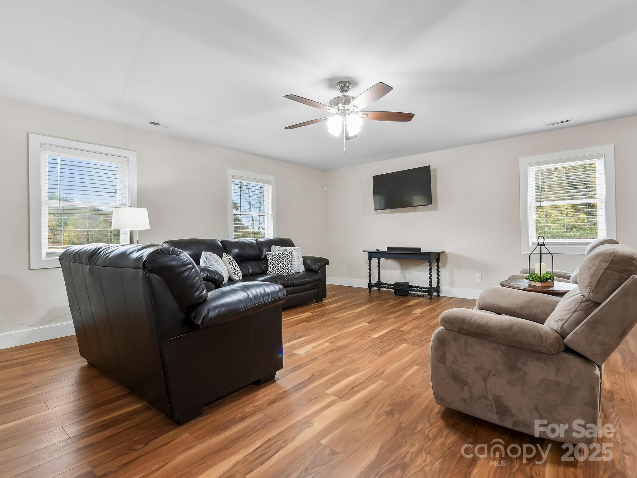 Single Family Residence at Asheville, photo 19 of 26