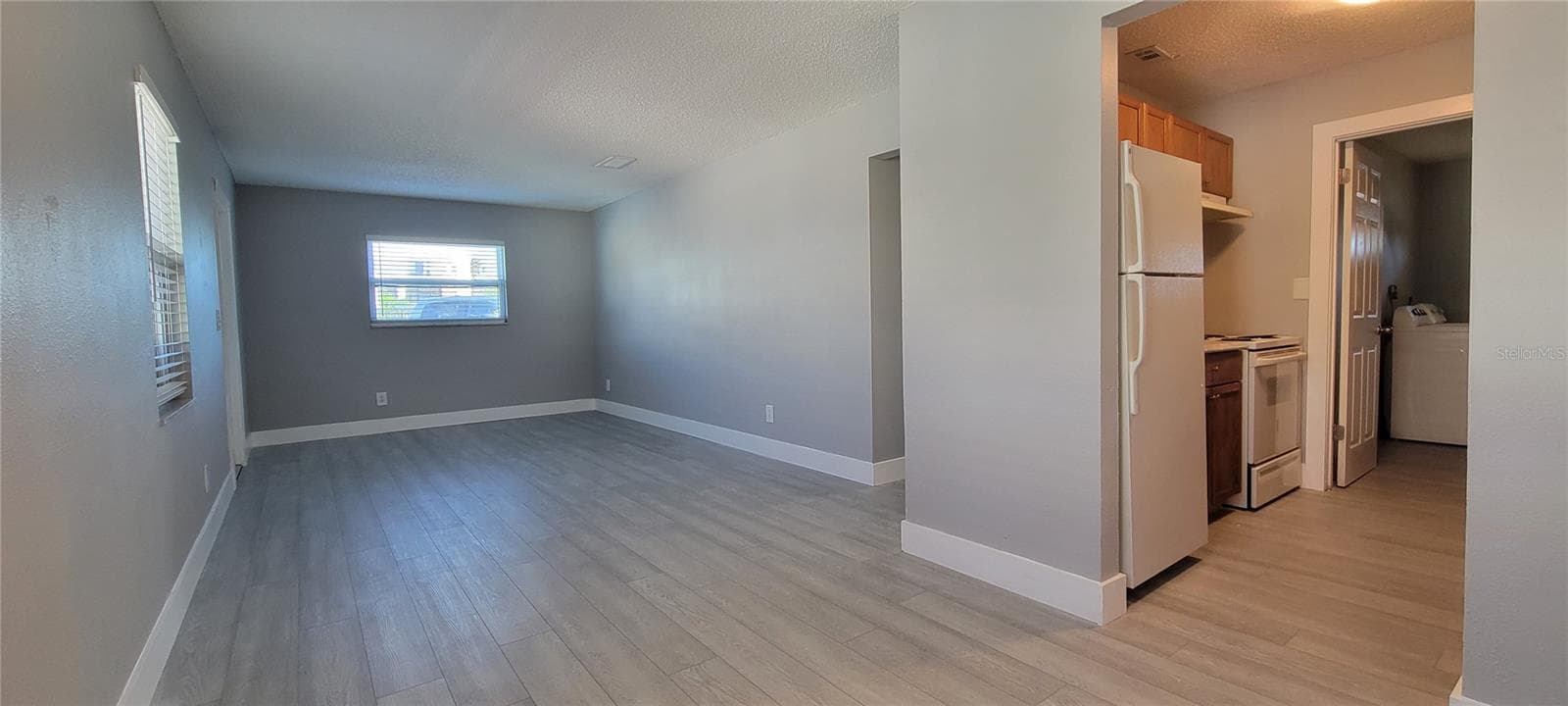 Duplex at 6627 S WEST SHORE BLVD, TAMPA, photo 3 of 22