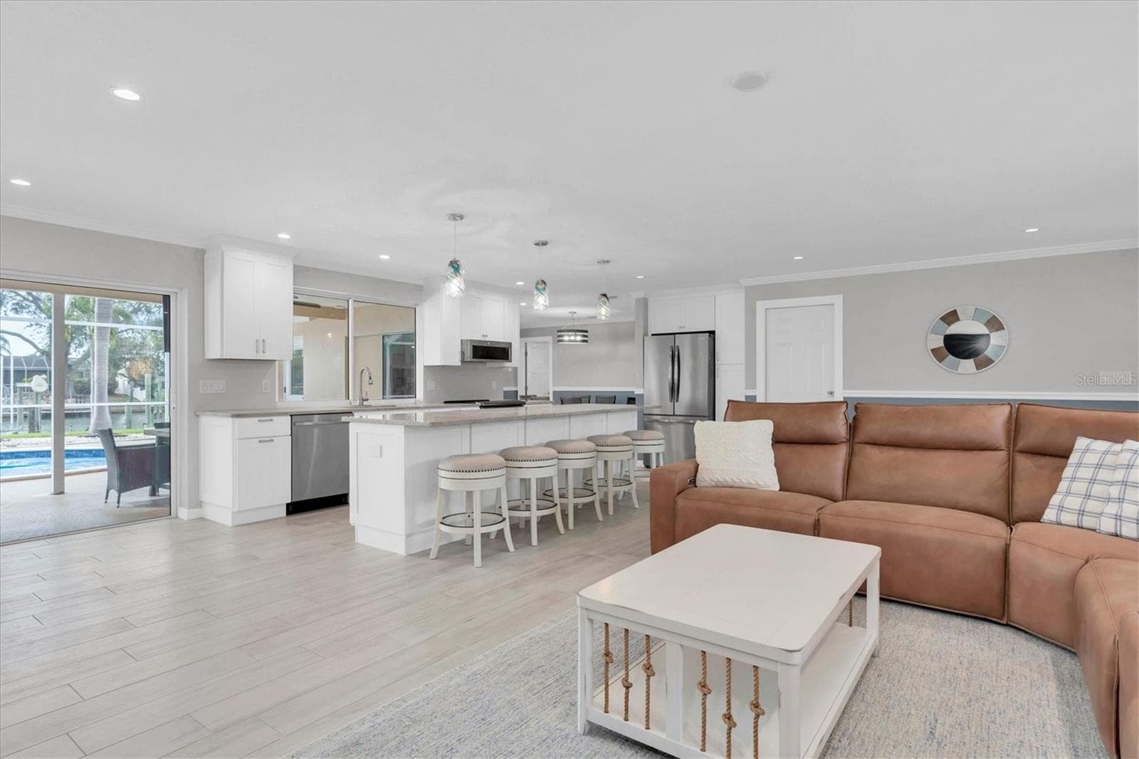 Great Room - 4200 46TH AVE S, ST PETERSBURG