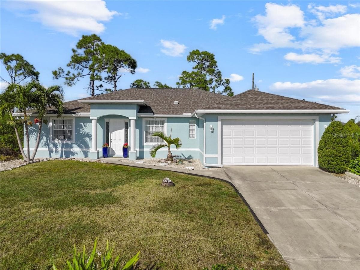 Single Family Residence at 8 ABAFT PL, PLACIDA, photo 41 of 45