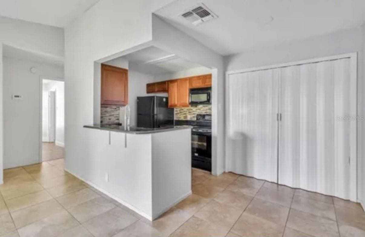 Condominium at 3827 BAY CLUB CIR #204, KISSIMMEE, photo 24 of 28