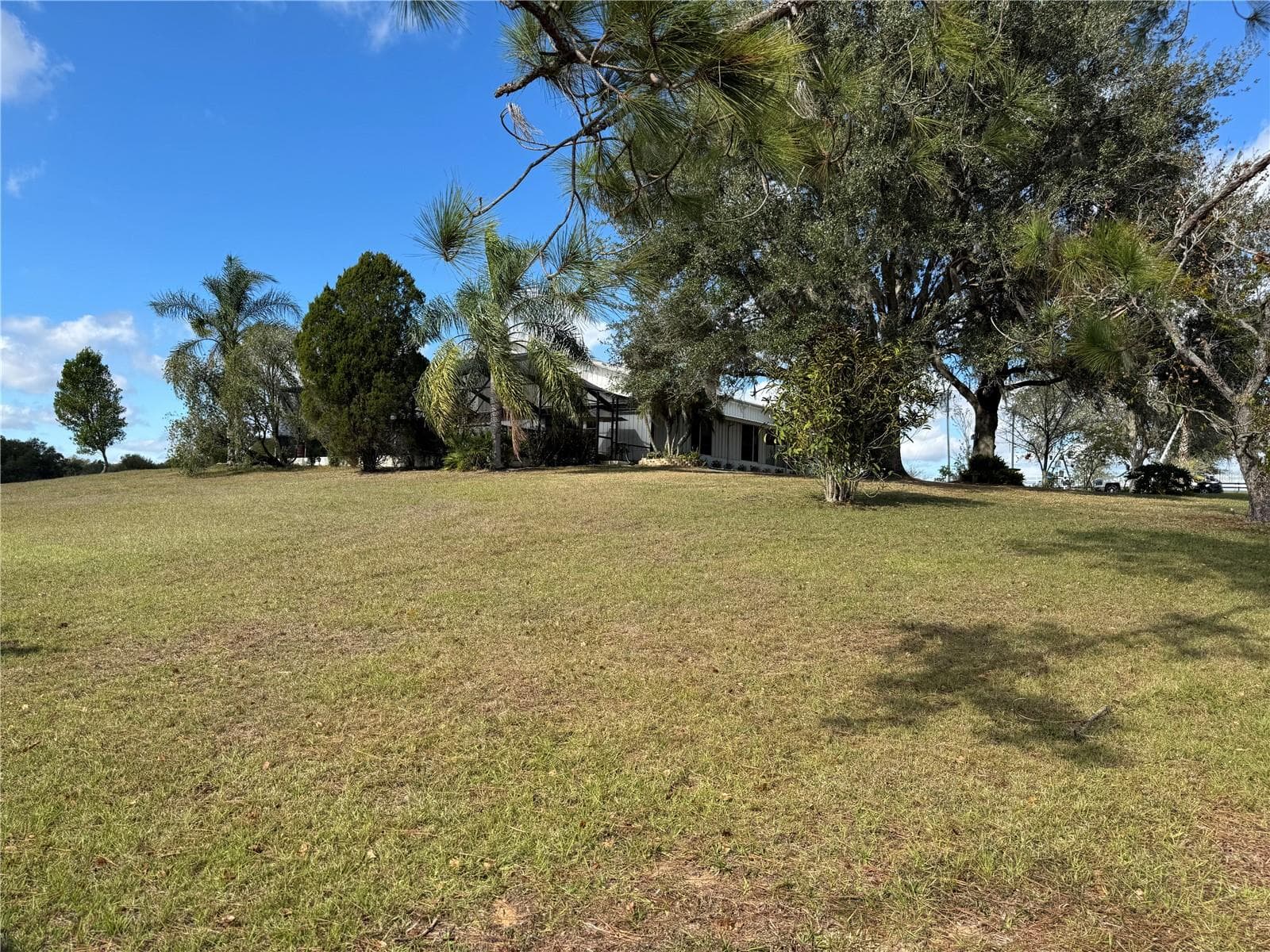 Single Family Residence at 17725 POWERLINE RD, DADE CITY, photo 8 of 48