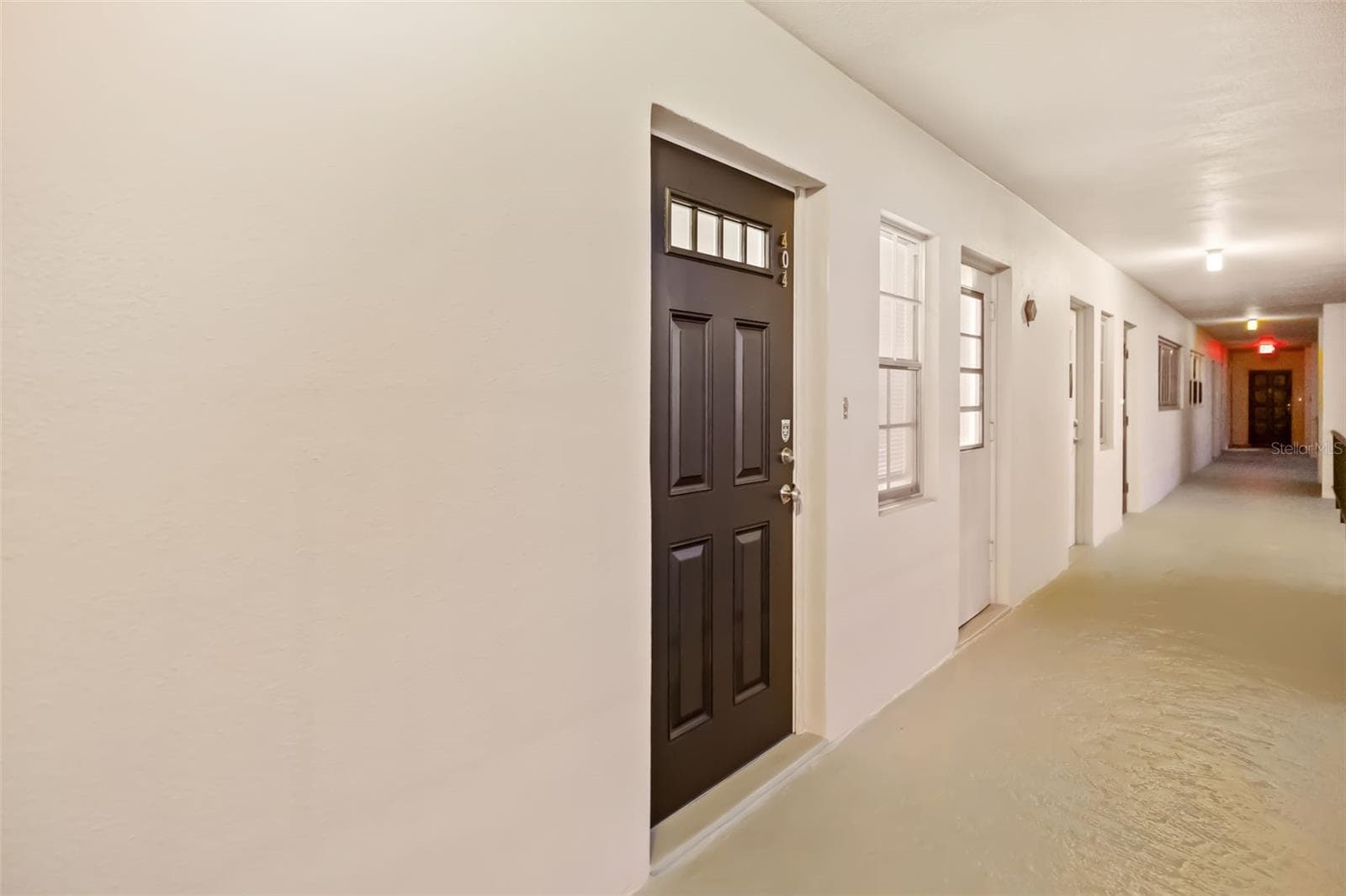 Condominium at 7461 W COUNTRY CLUB DR #404, SARASOTA, photo 8 of 48