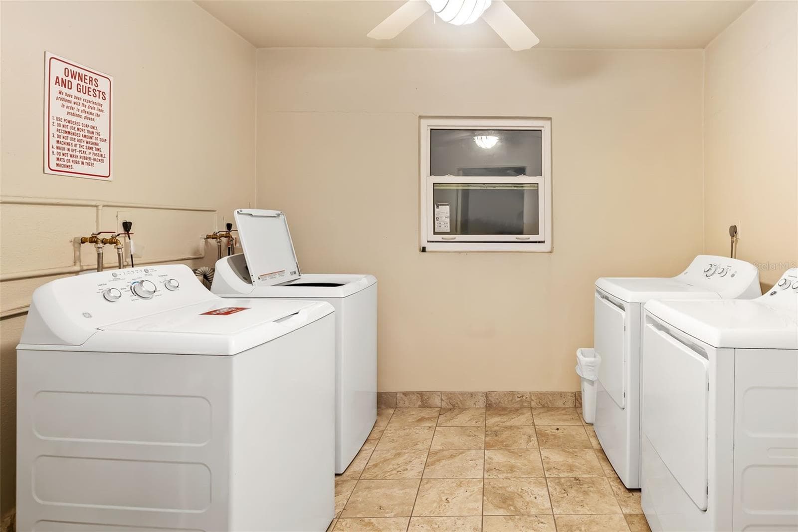 Condominium at 7461 W COUNTRY CLUB DR #404, SARASOTA, photo 31 of 48