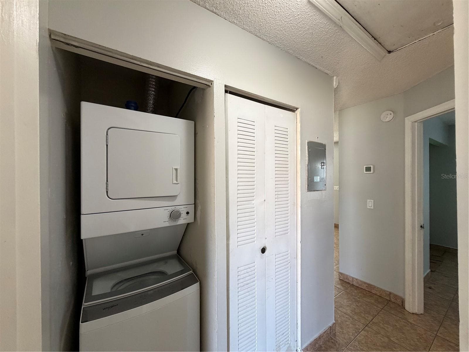 Villa at 84 E MARBRISA WAY, KISSIMMEE, photo 7 of 9