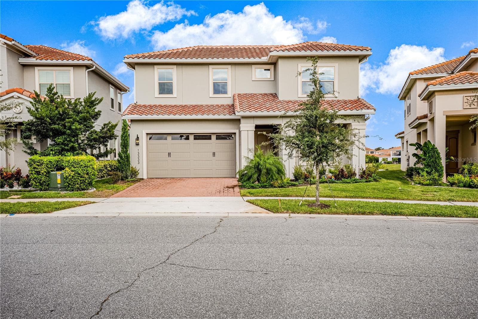 13333 OAKENSHAW LN