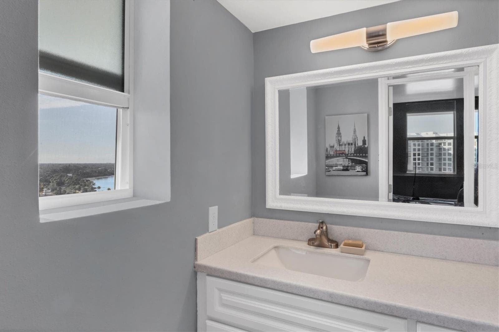 Primary bathroom - 101 S GULFSTREAM AVE #15E, SARASOTA