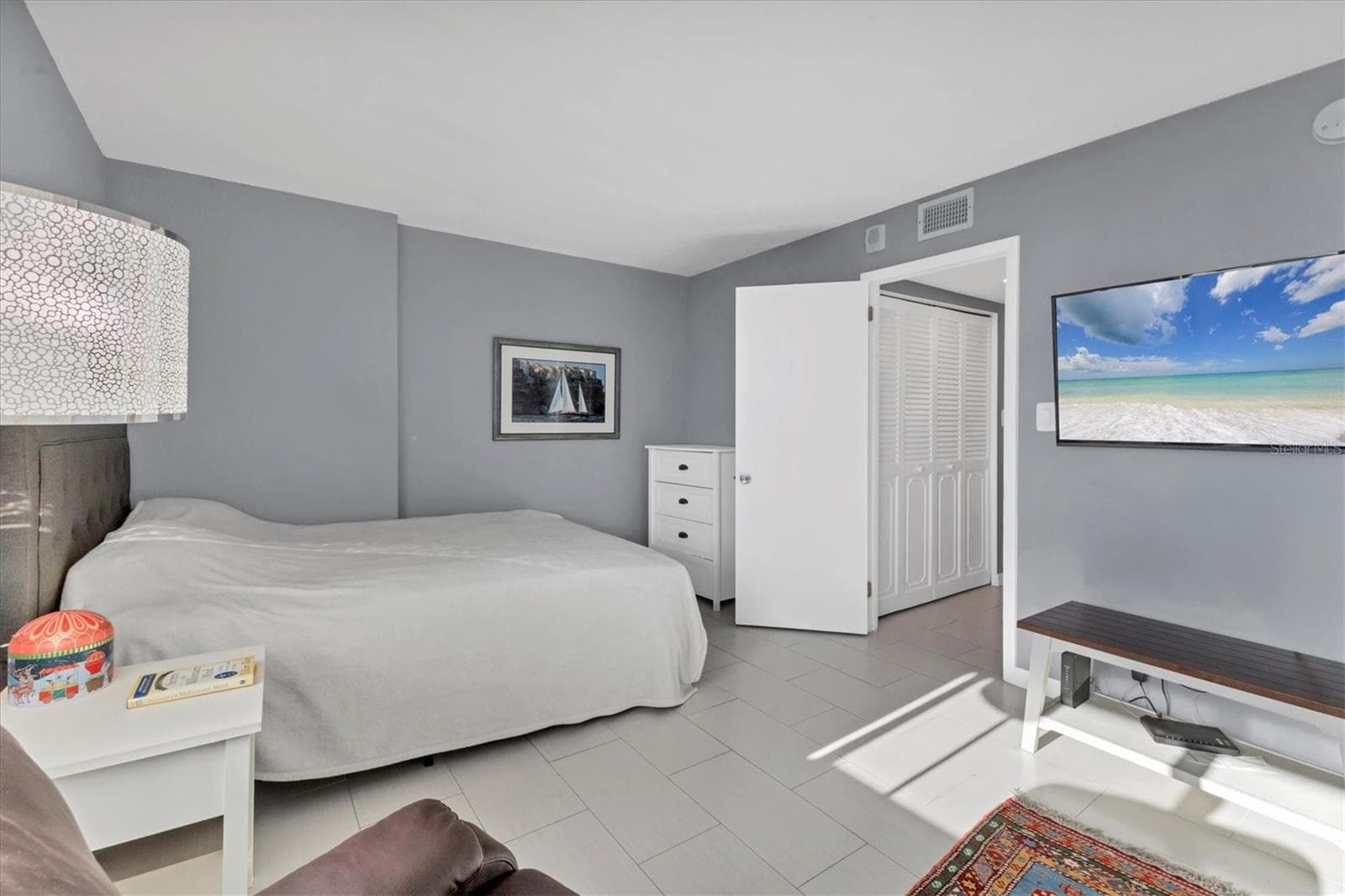 2nd bedroom - 101 S GULFSTREAM AVE #15E, SARASOTA