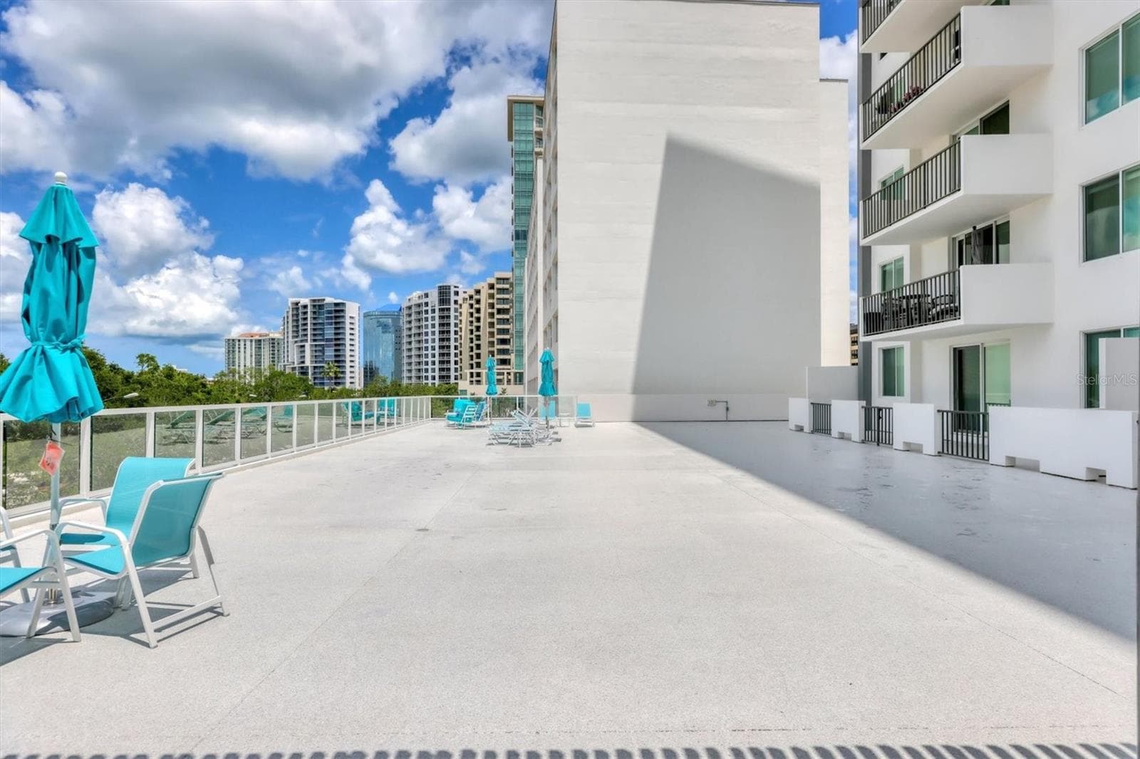 Condominium at 101 S GULFSTREAM AVE #15E, SARASOTA, photo 30 of 53