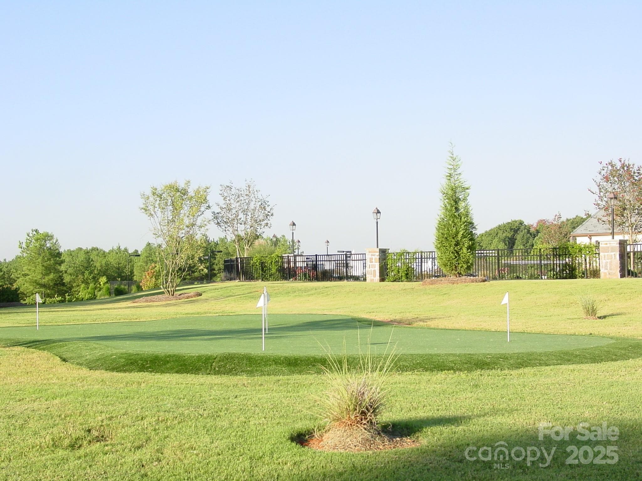 Lot at Belmont, photo 36 of 47