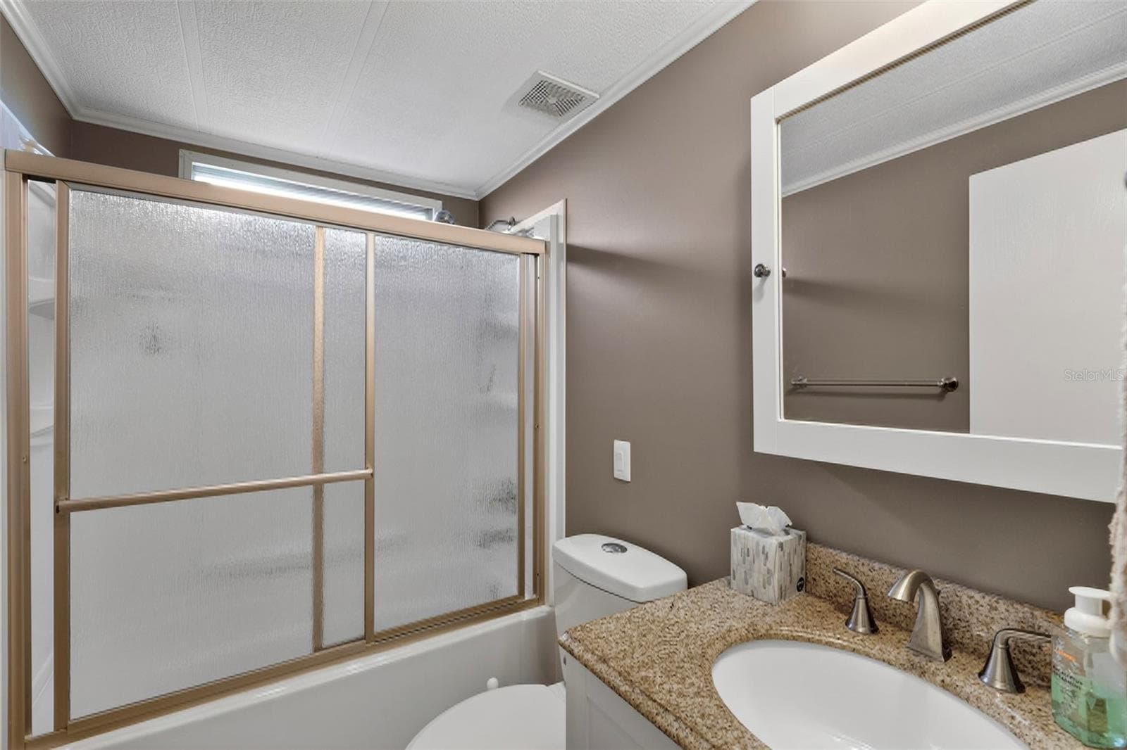 Manufactured Home at 320 LA COSTA, NORTH PORT, photo 24 of 75