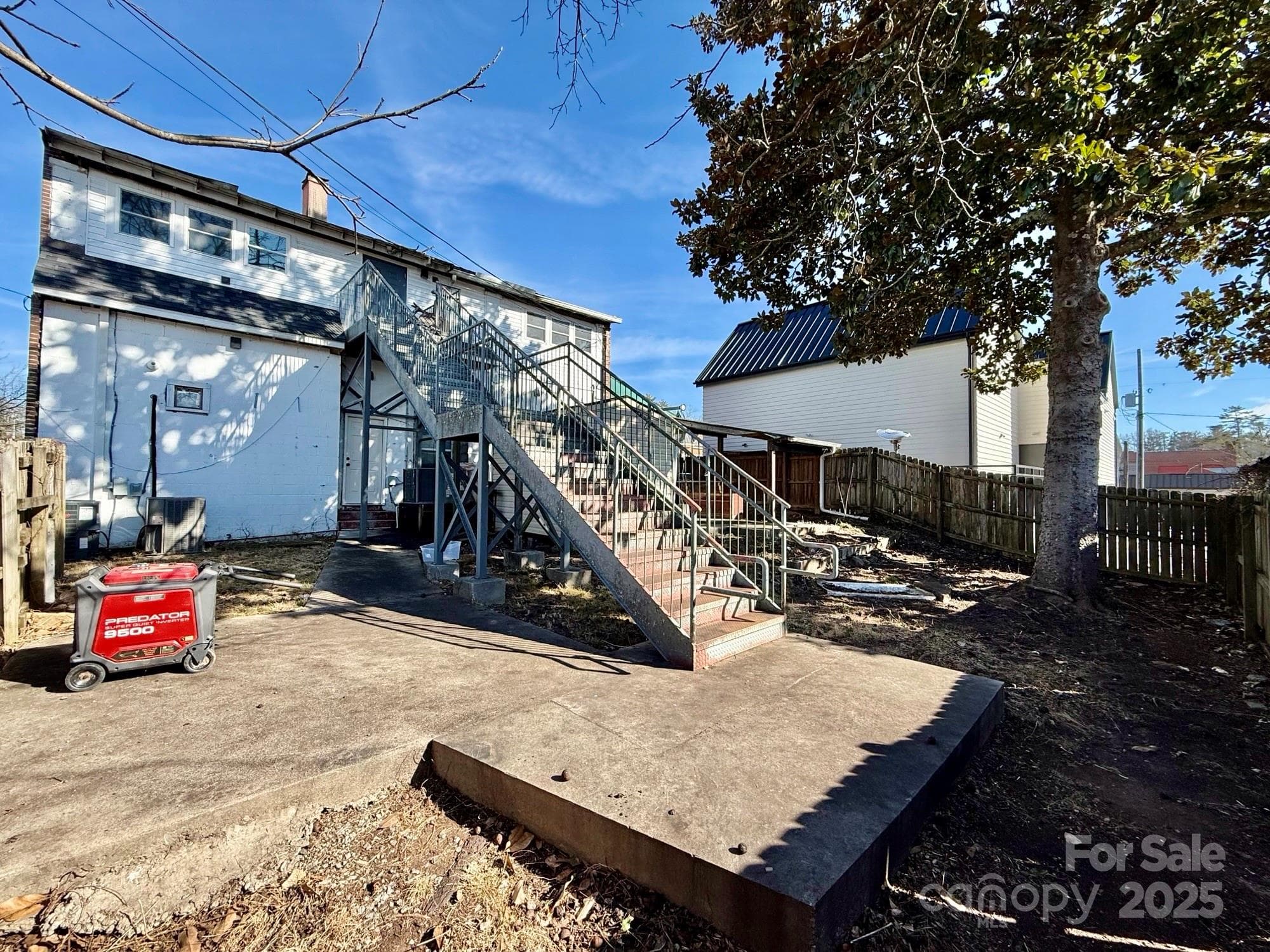 Rear Courtyard - Brevard