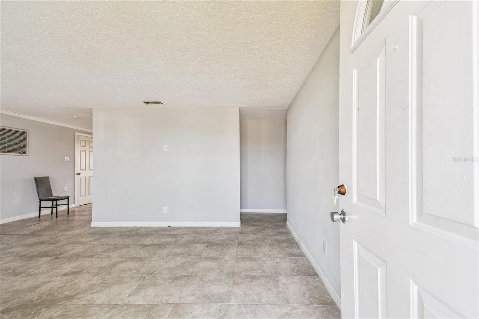 Single Family Residence at 13606 ALLYN DR, HUDSON, photo 4 of 47