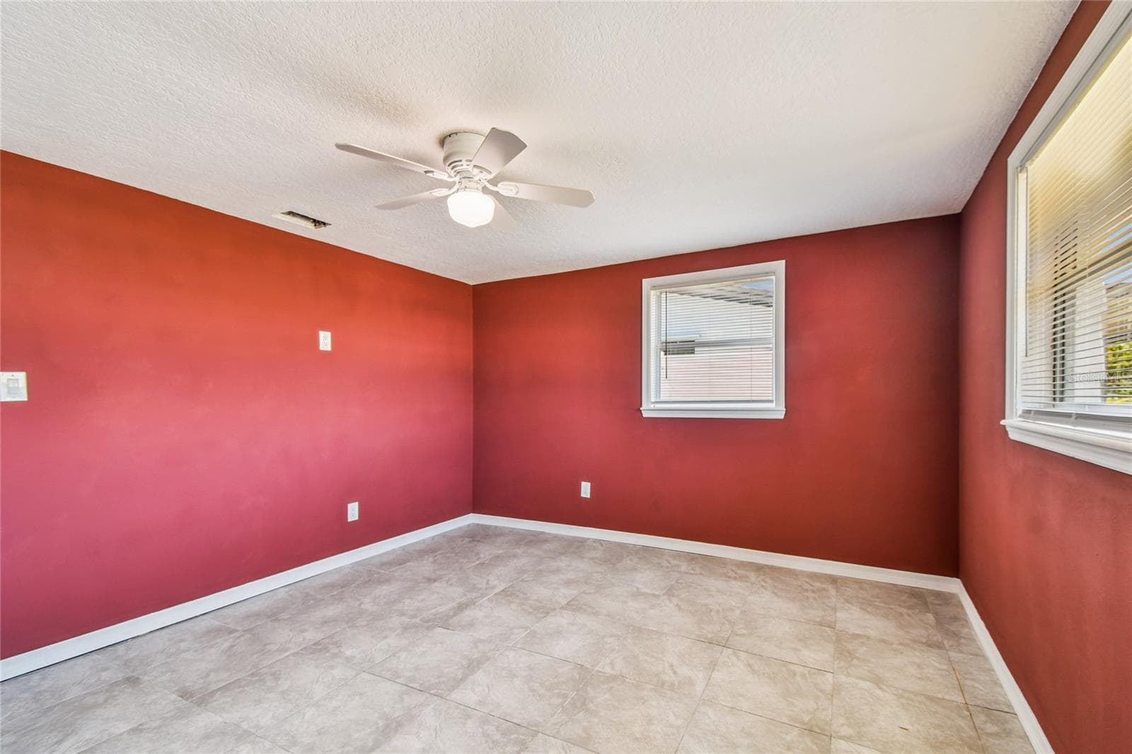 Single Family Residence at 13606 ALLYN DR, HUDSON, photo 18 of 47