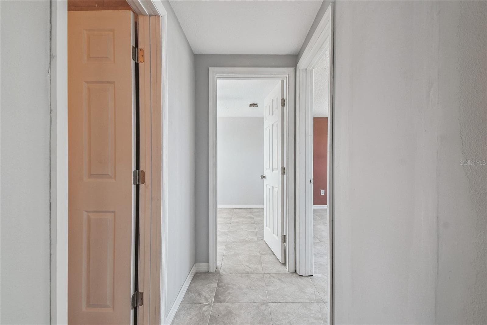 Single Family Residence at 13606 ALLYN DR, HUDSON, photo 20 of 47