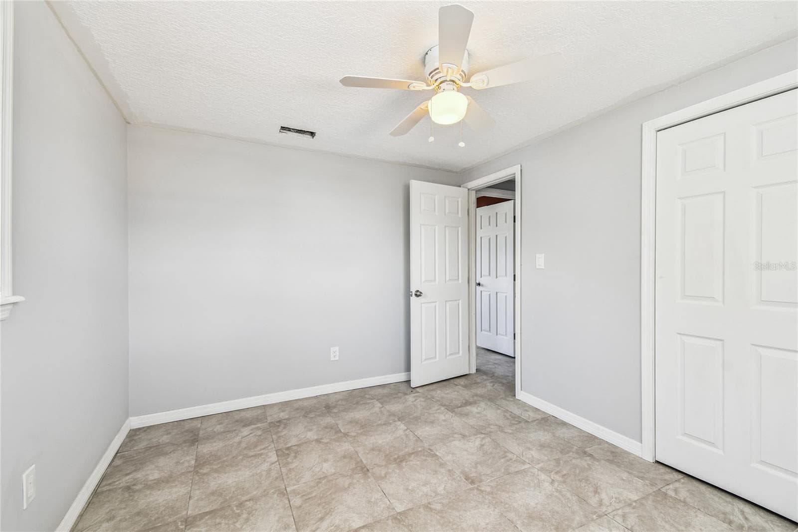 Single Family Residence at 13606 ALLYN DR, HUDSON, photo 25 of 47