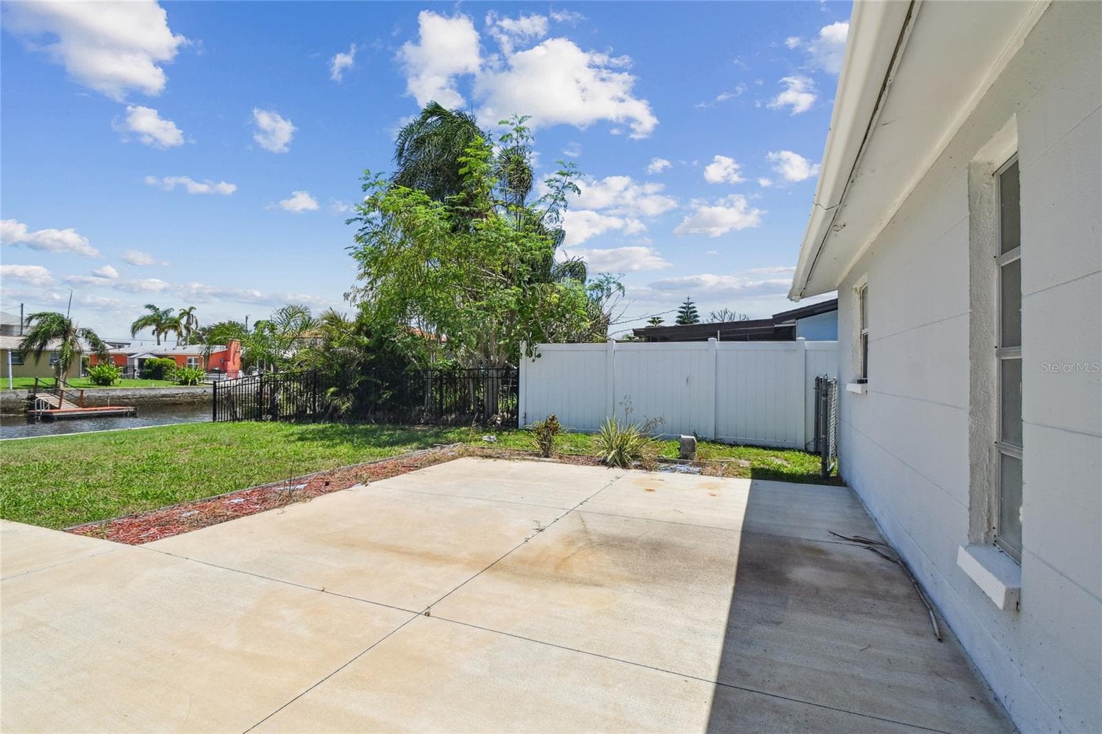 Single Family Residence at 13606 ALLYN DR, HUDSON, photo 40 of 47