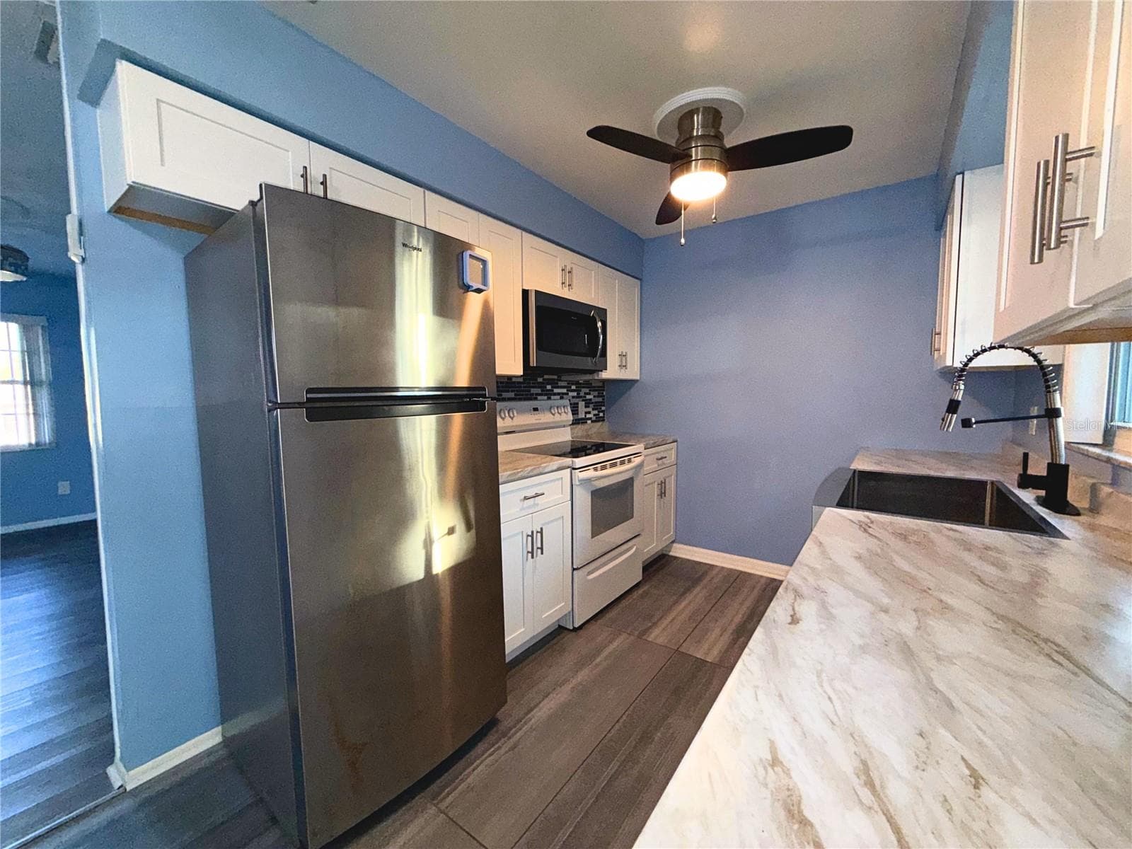 Kitchen - 926 EVERETT ST, LAKE ALFRED