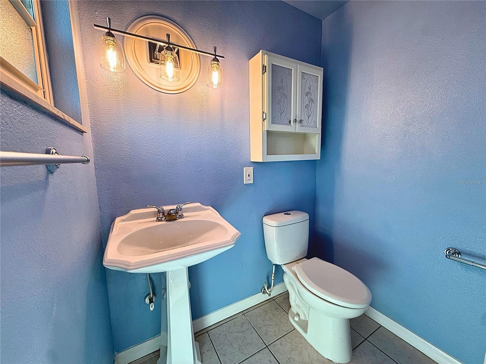 Primary Half Bathroom - 926 EVERETT ST, LAKE ALFRED