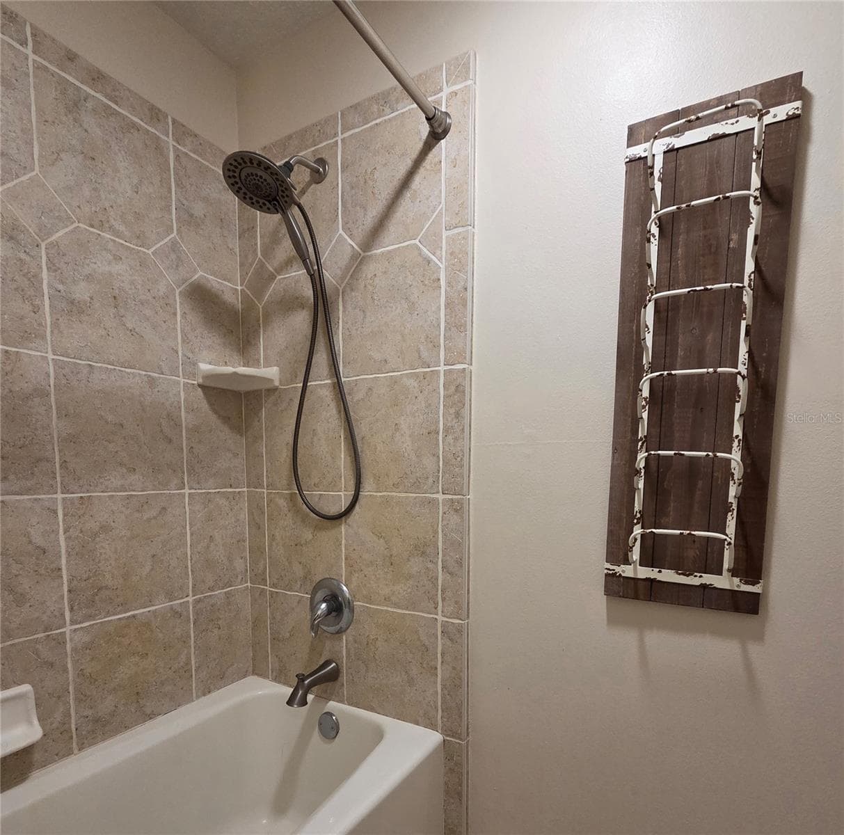 Second Bath - 34041 HIGHLAND RD, LEESBURG