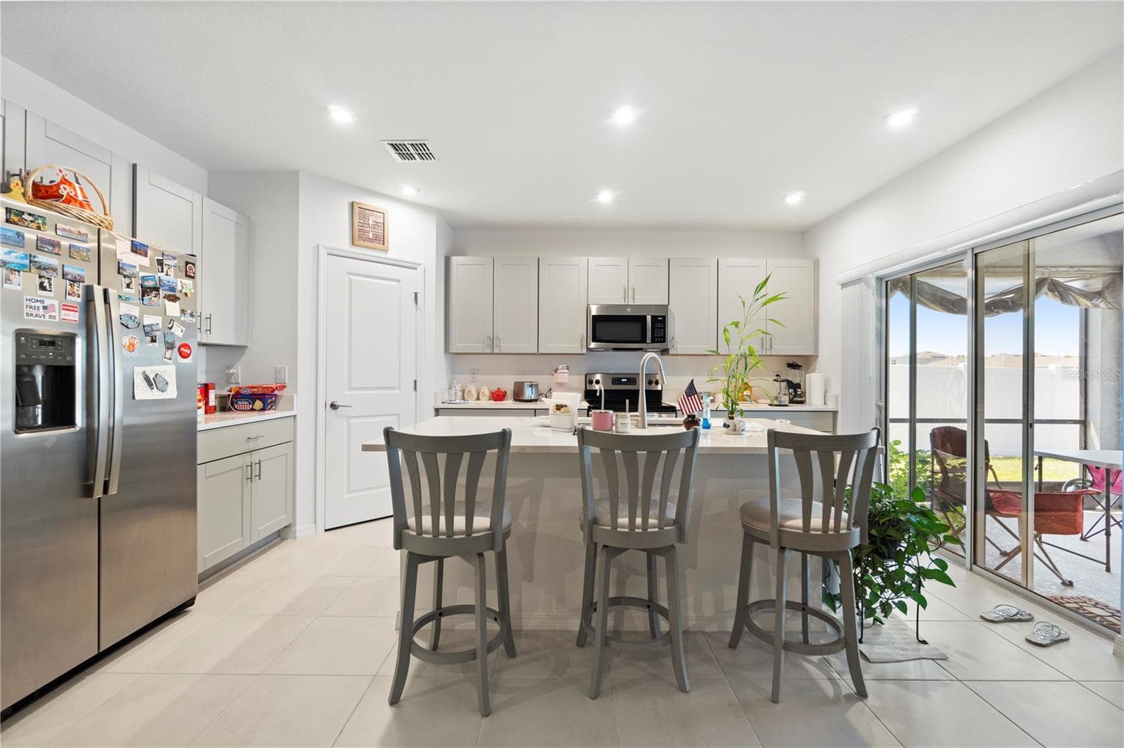 Single Family Residence at 236 AQUAMARINE LN, KISSIMMEE, photo 6 of 31
