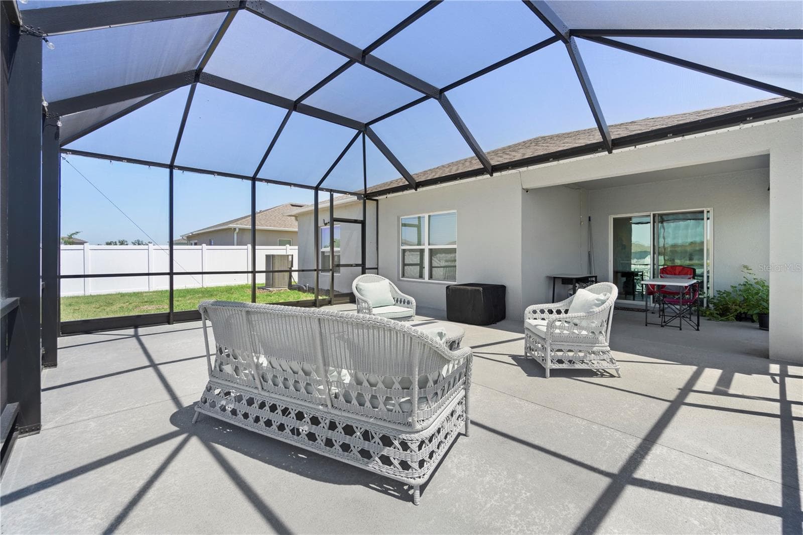 Single Family Residence at 236 AQUAMARINE LN, KISSIMMEE, photo 17 of 31