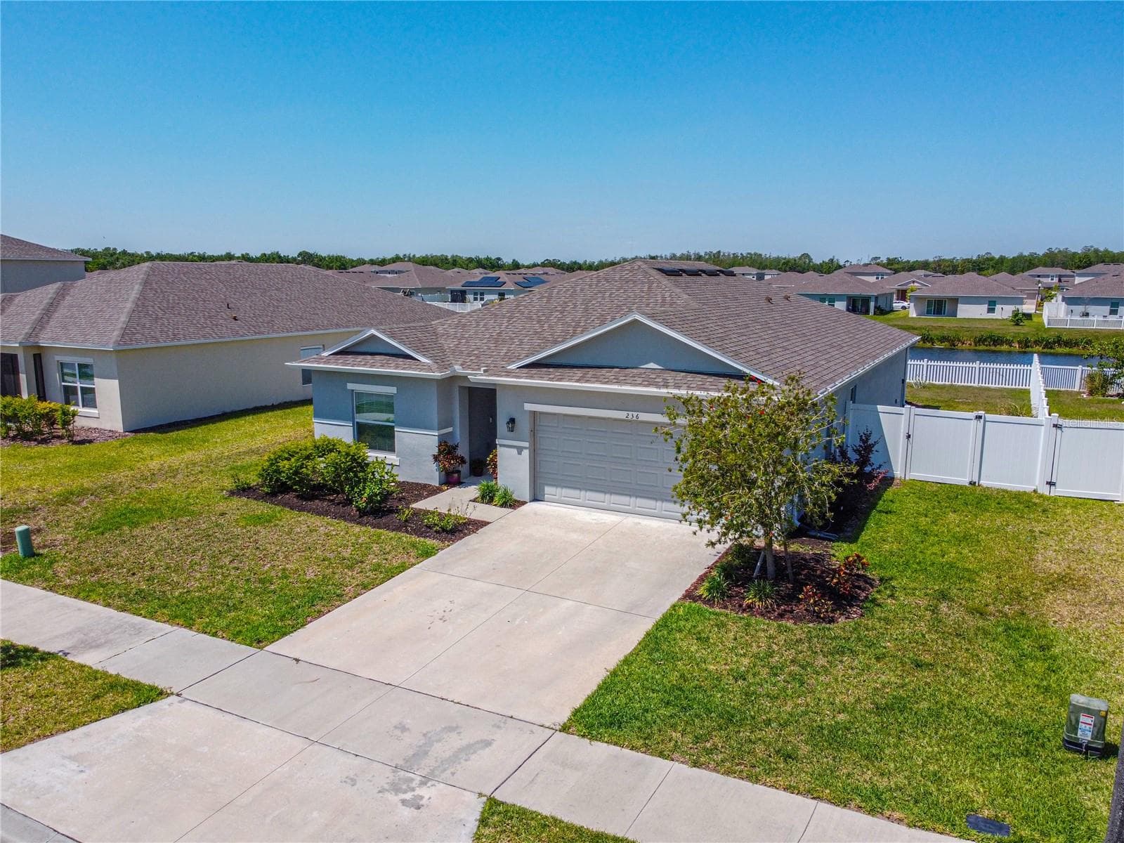 Single Family Residence at 236 AQUAMARINE LN, KISSIMMEE, photo 23 of 31