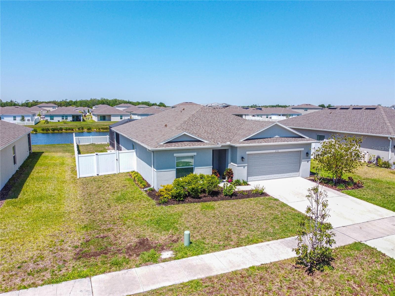 Single Family Residence at 236 AQUAMARINE LN, KISSIMMEE, photo 24 of 31