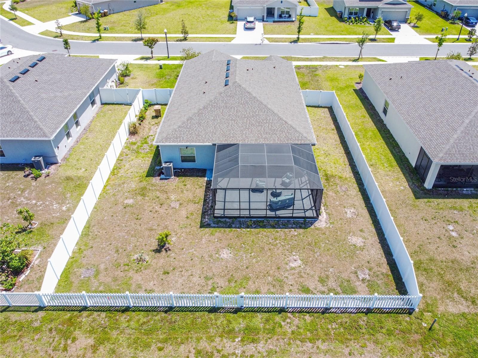 Single Family Residence at 236 AQUAMARINE LN, KISSIMMEE, photo 26 of 31