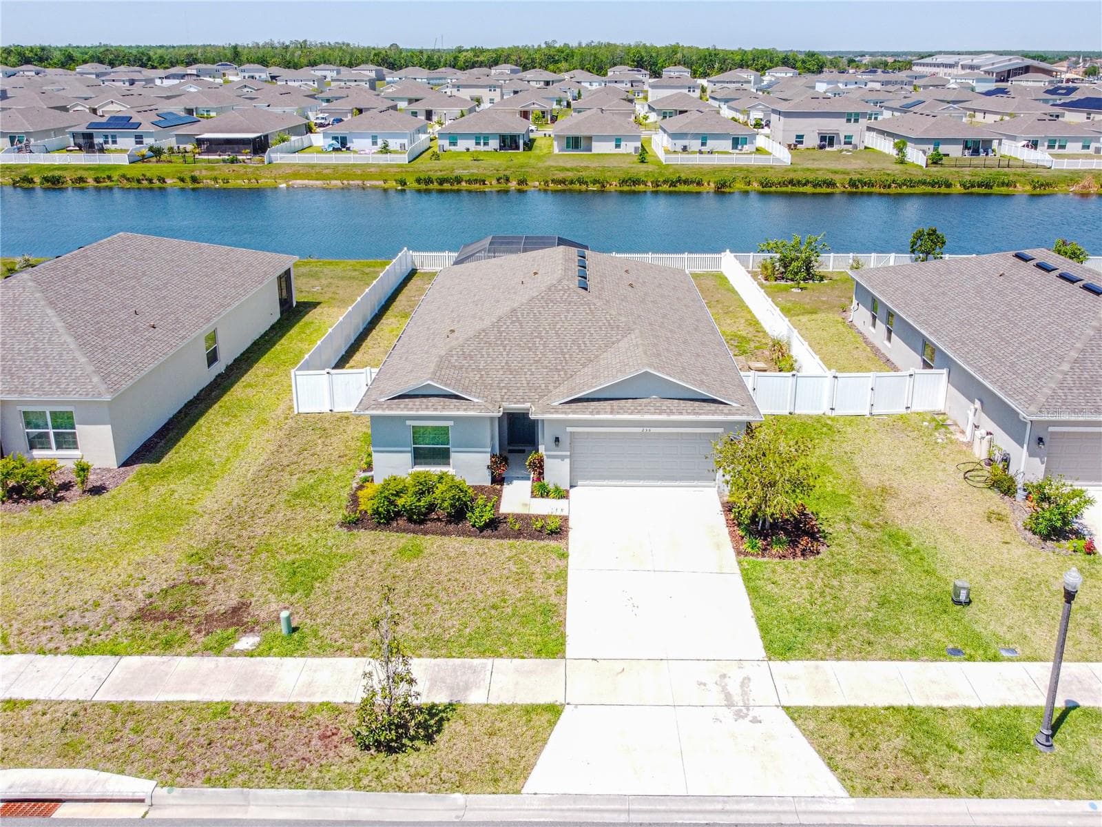 Single Family Residence at 236 AQUAMARINE LN, KISSIMMEE, photo 29 of 31