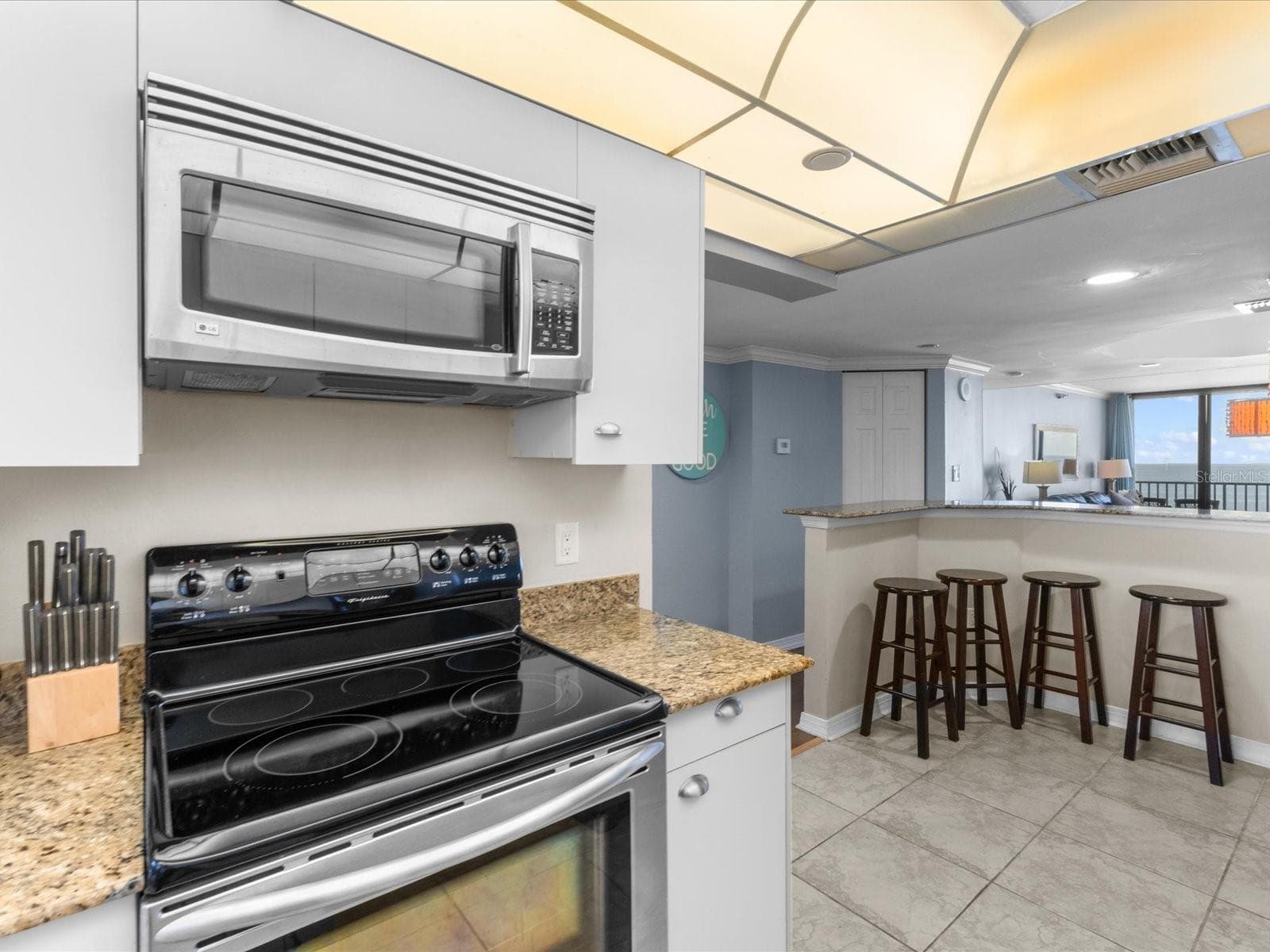 Condominium at 1290 GULF BLVD #903, CLEARWATER BEACH, photo 15 of 40