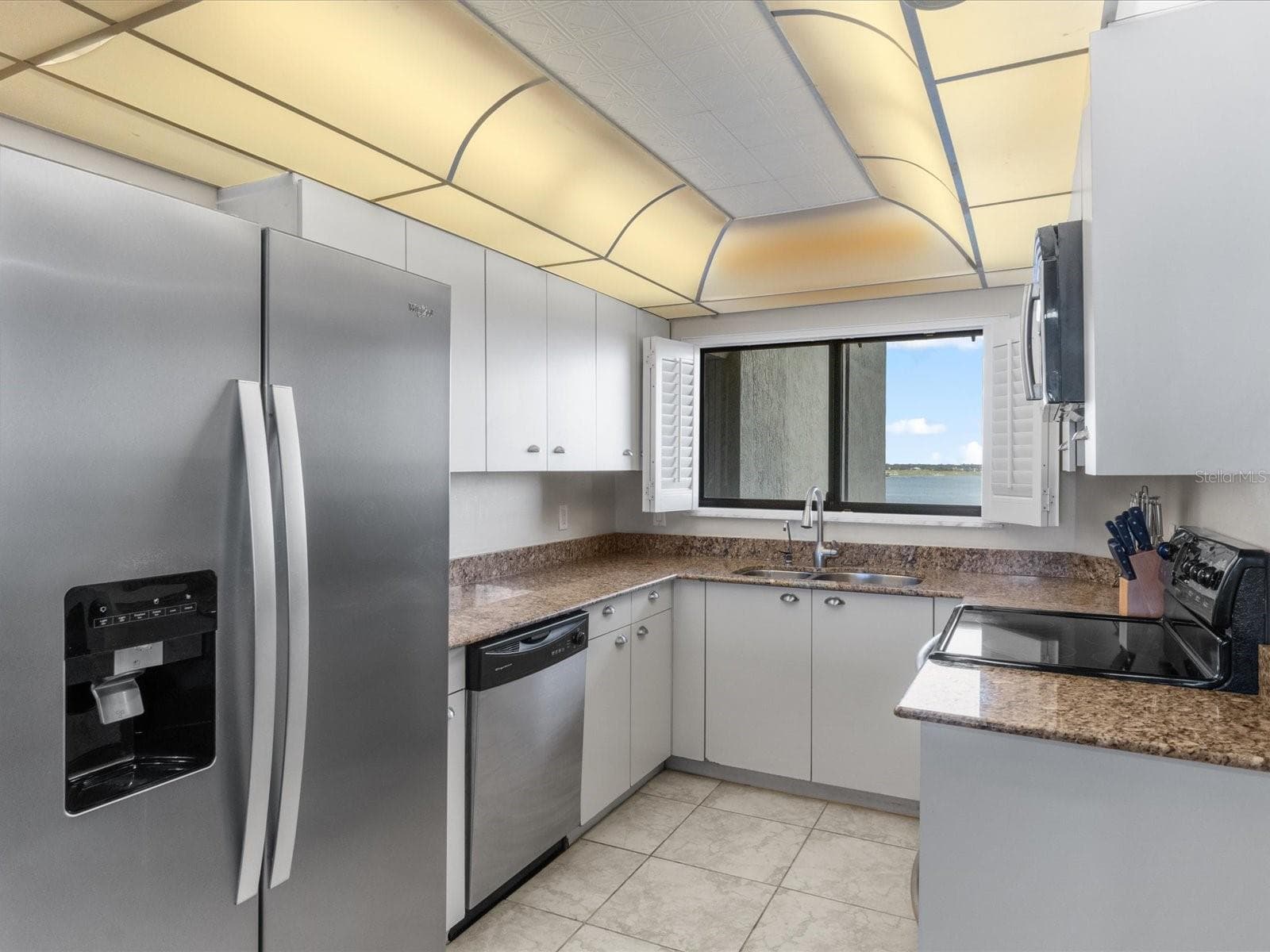 Condominium at 1290 GULF BLVD #903, CLEARWATER BEACH, photo 17 of 40