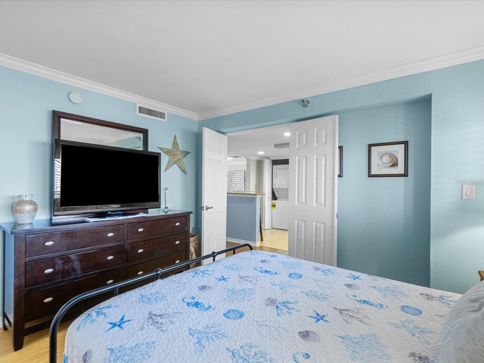 Condominium at 1290 GULF BLVD #903, CLEARWATER BEACH, photo 26 of 40