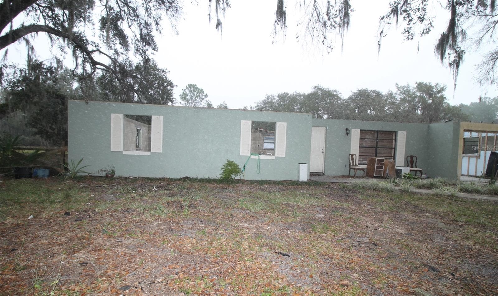 Single Family Residence at 8725 TREASURE ISLAND RD, LEESBURG, photo 2 of 28