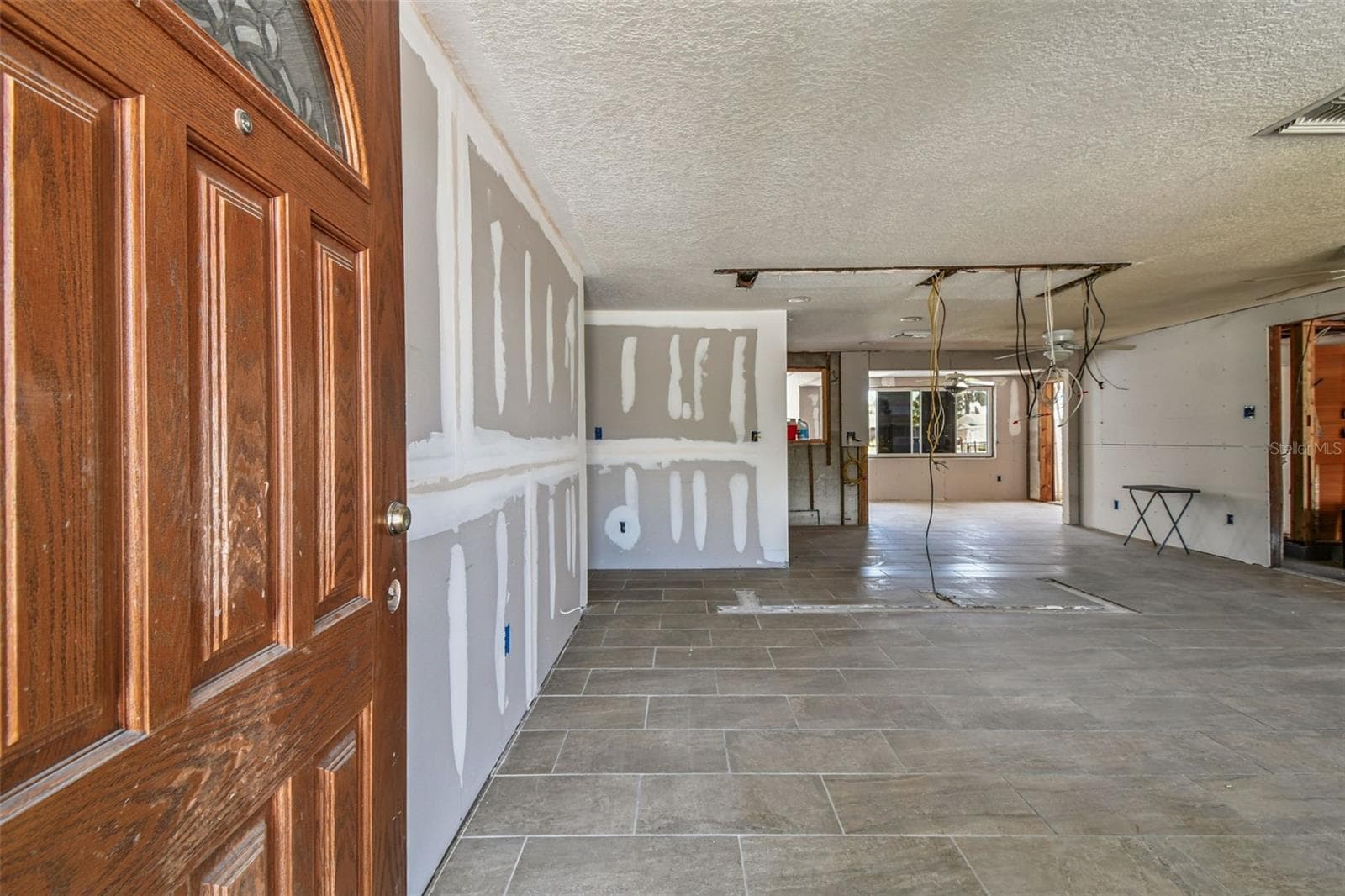 Single Family Residence at 13603 ALLYN DR, HUDSON, photo 10 of 81