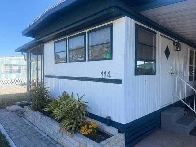 Mobile Home at 420 49TH ST E #114, PALMETTO, photo 2 of 33