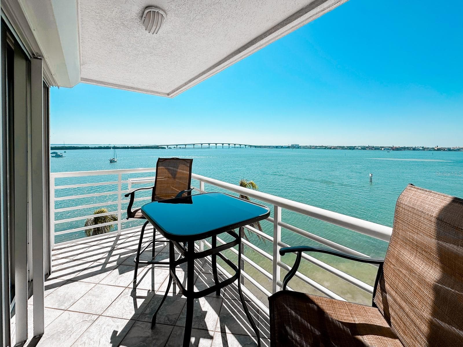 6105 BAHIA DEL MAR CIR #682