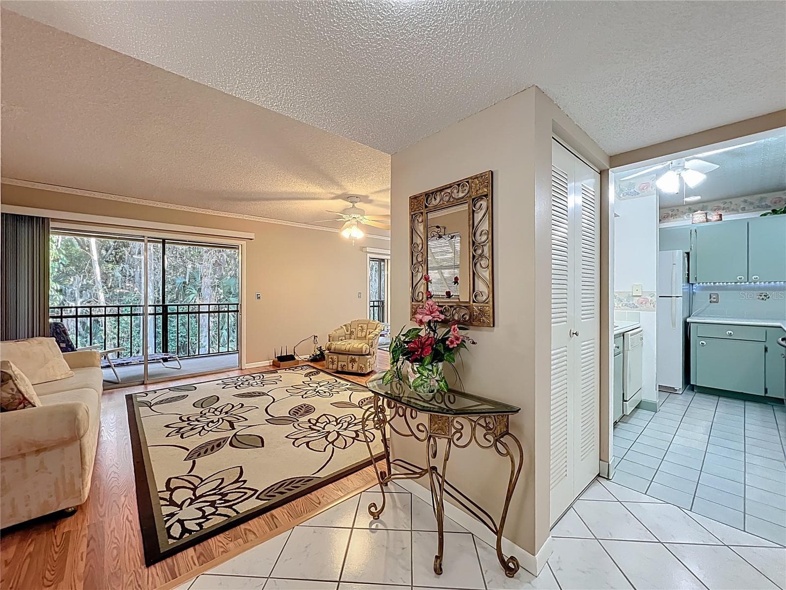 Condominium at 130 JASMINE WOODS CT #10D, DELTONA, photo 6 of 77