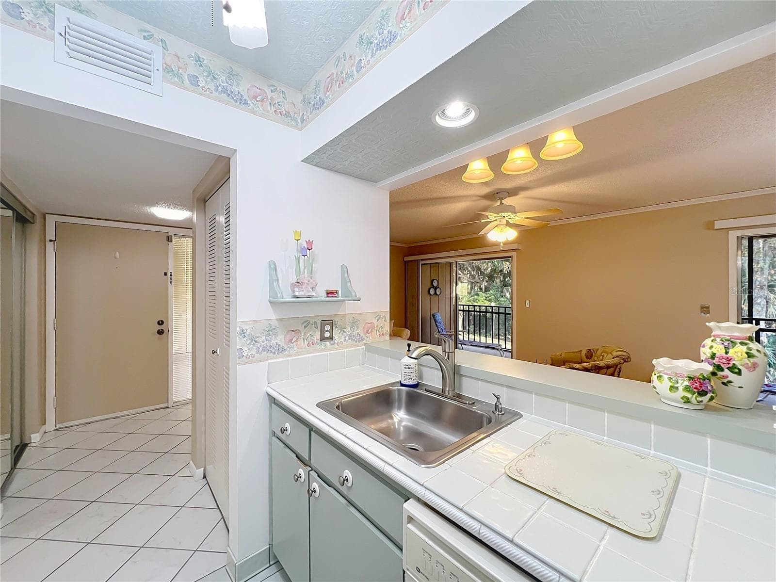 Condominium at 130 JASMINE WOODS CT #10D, DELTONA, photo 22 of 77