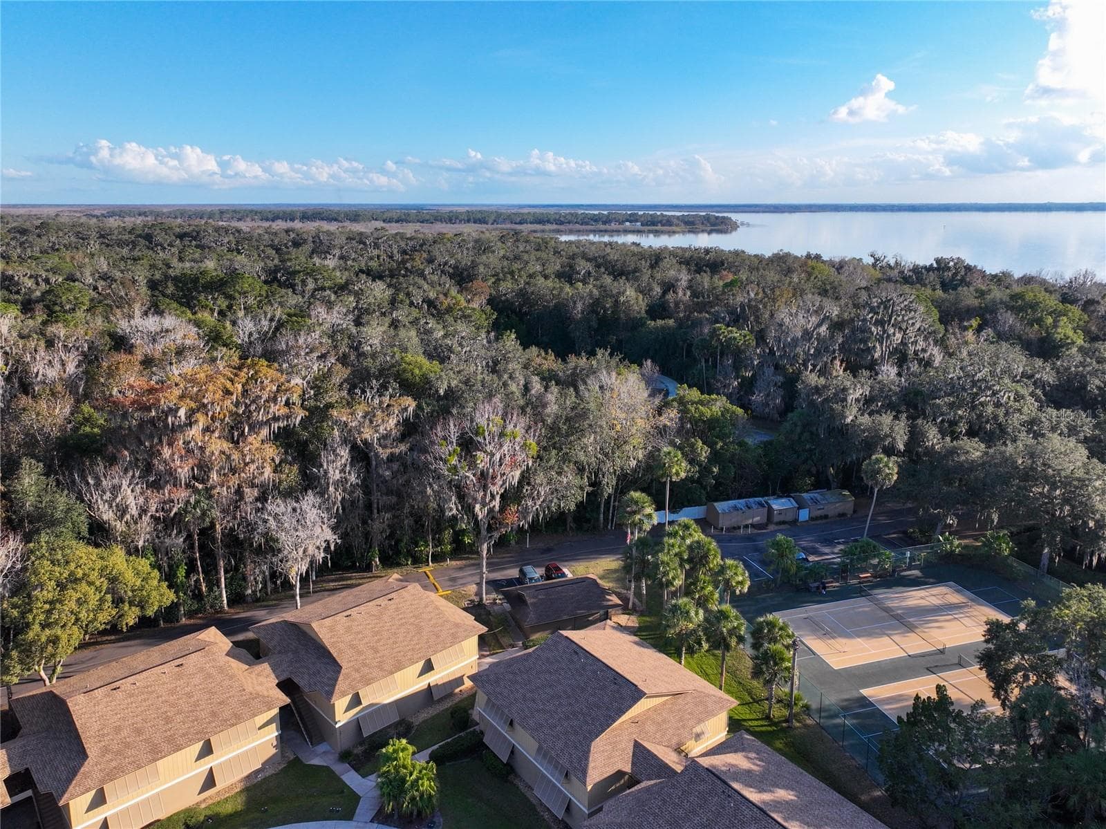 Condominium at 130 JASMINE WOODS CT #10D, DELTONA, photo 53 of 77