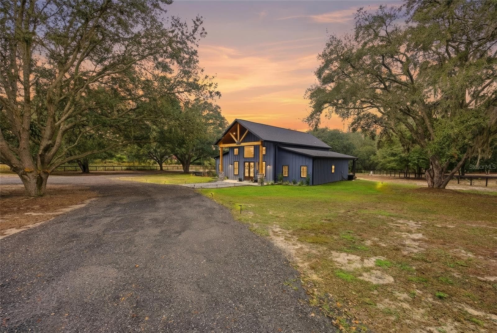 Single Family Residence at 12052 SE 101ST COURT RD, BELLEVIEW, photo 4 of 75