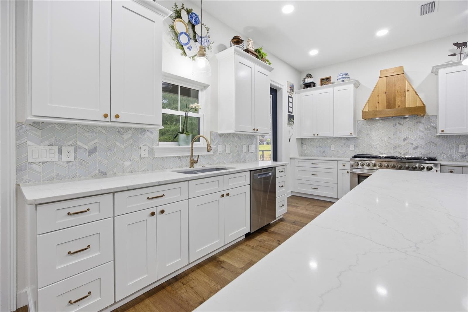Single Family Residence at 12052 SE 101ST COURT RD, BELLEVIEW, photo 15 of 75