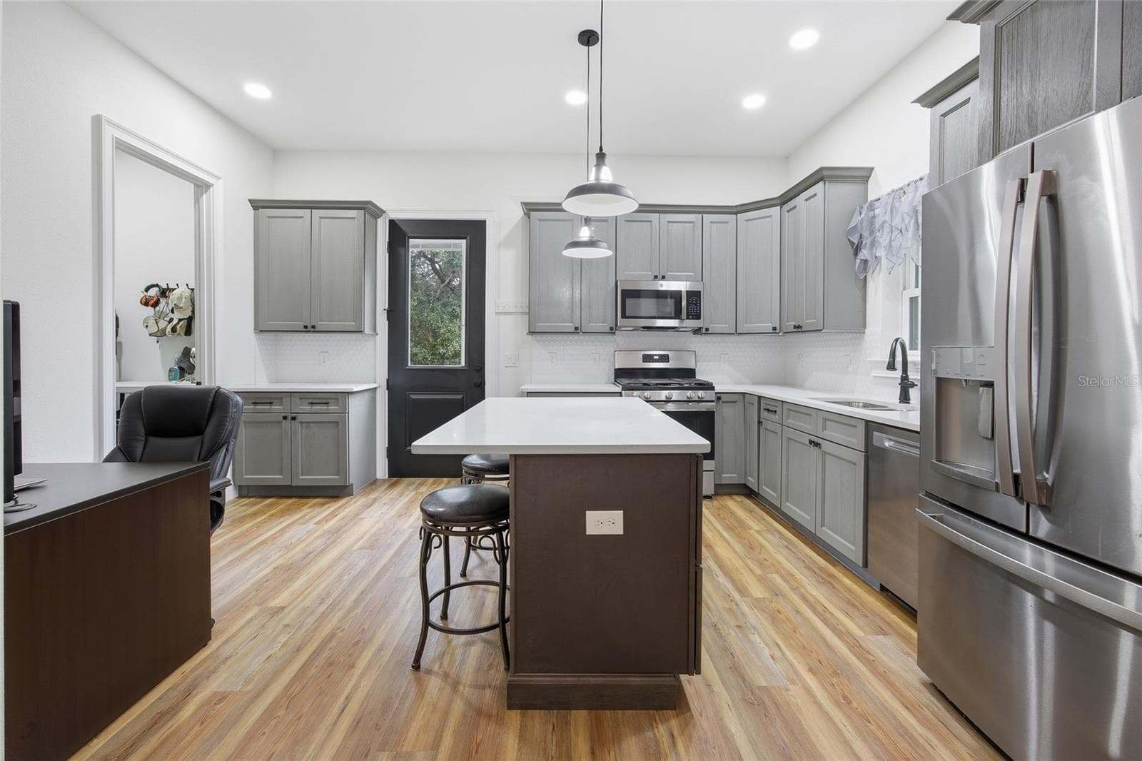 in law kitchen - 12052 SE 101ST COURT RD, BELLEVIEW