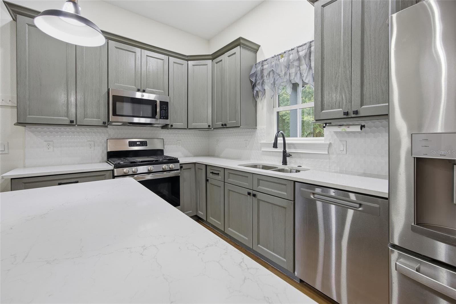 in law kitchen - 12052 SE 101ST COURT RD, BELLEVIEW