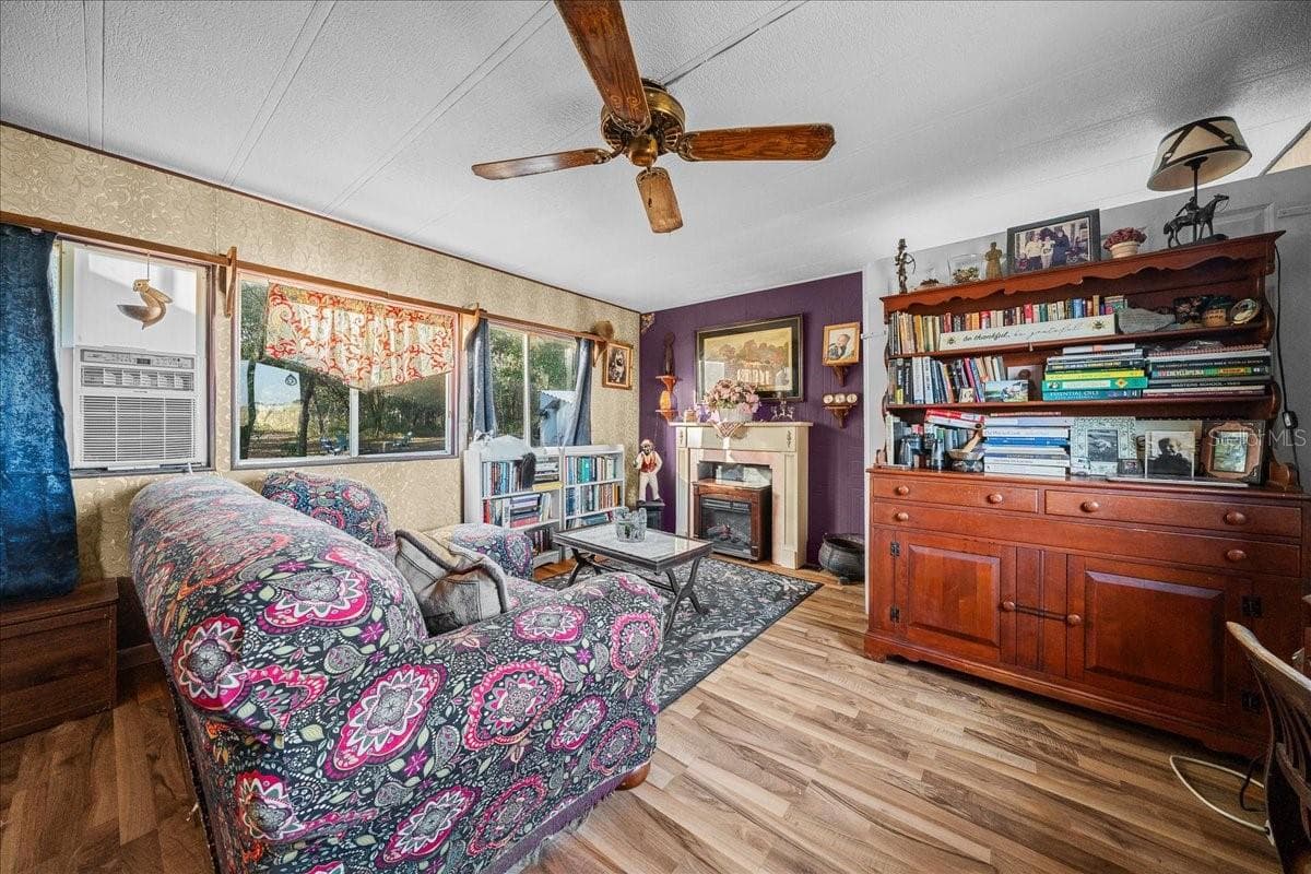 Mobile Home at 6250 SE 150TH AVE, MORRISTON, photo 8 of 50