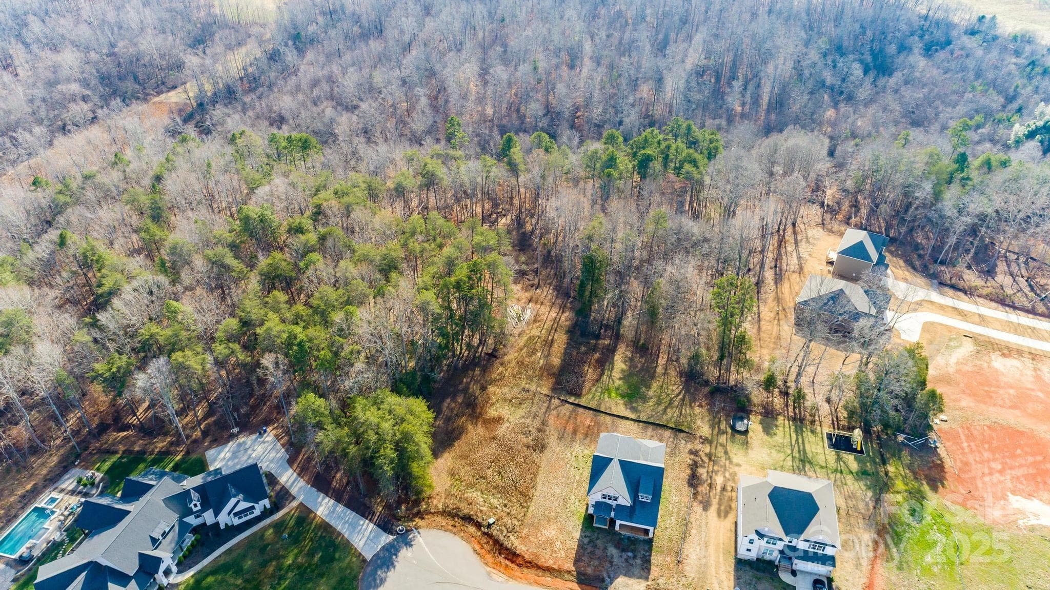 Surrounded by Custom Homes! - Mooresville